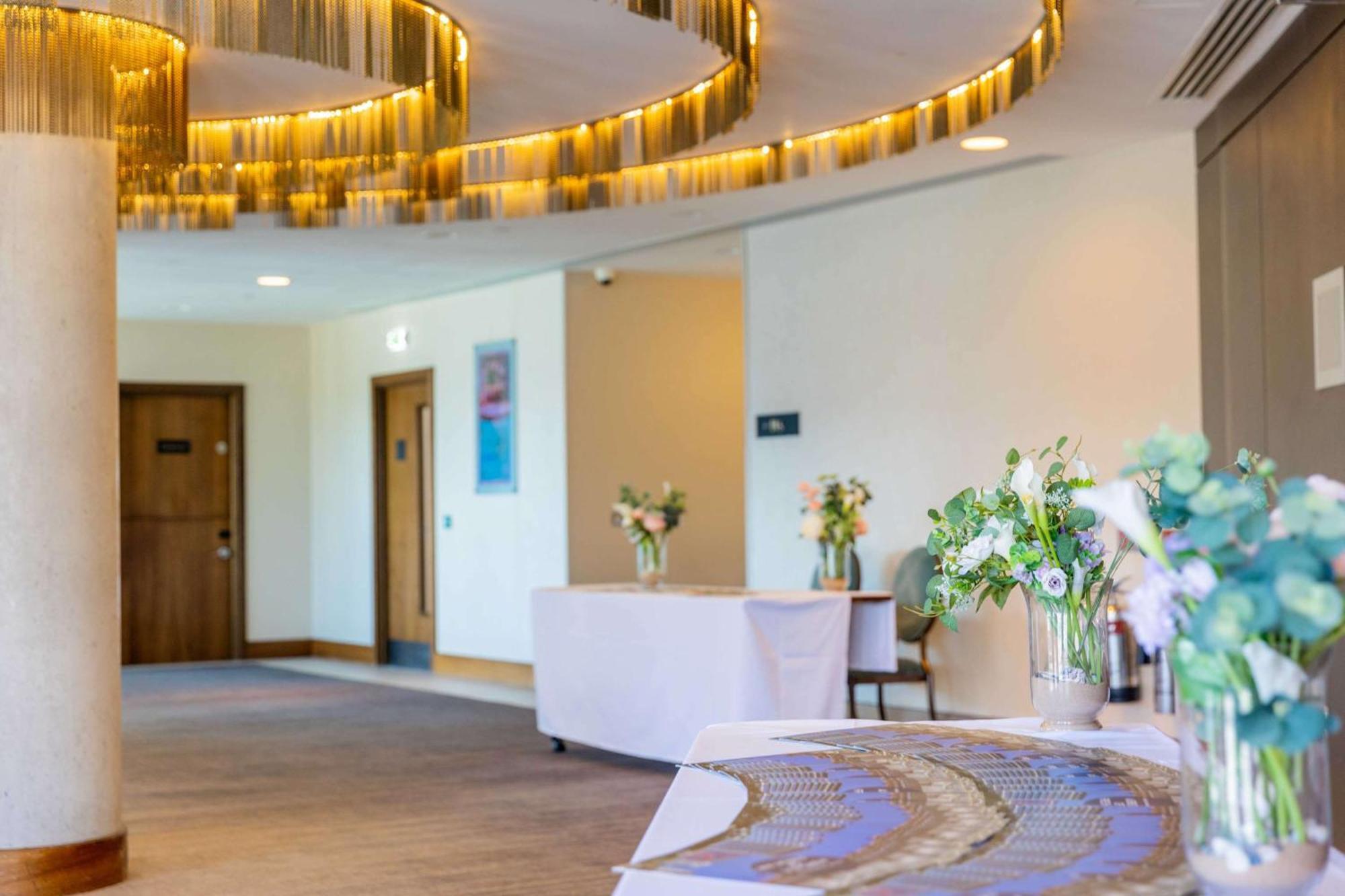 Hilton Bournemouth Hotel Exterior photo